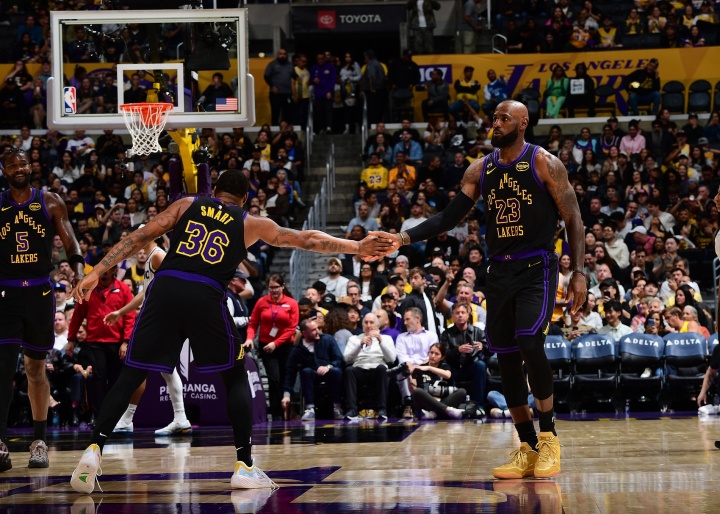 开云-3-0！美湖蜜：次轮东里复出后湖人会令人畏惧 詹姆斯将夺第五冠
